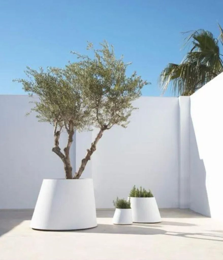 Creative House Properties provides carpentry and furniture procurement for homes and rentals