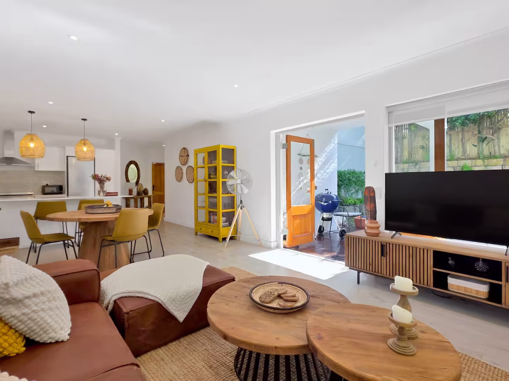 Airbnb listing - Hout Bay, Cape Town